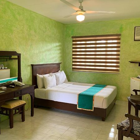 Flushing Meadows Resorts & Playground Panglao City Exterior foto