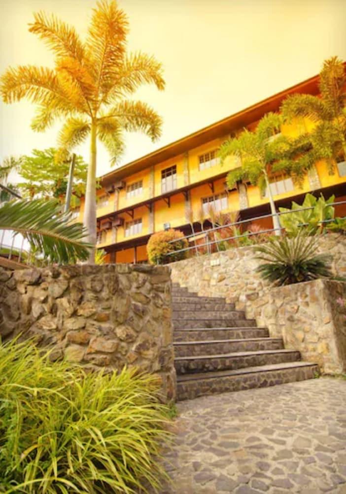 Flushing Meadows Resorts & Playground Panglao City Exterior foto